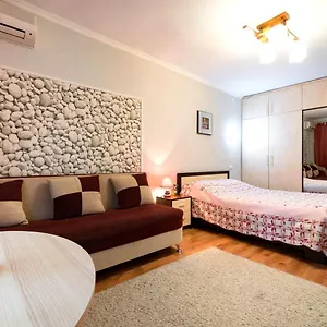 Апартаменты Nadezhda On Abay Avenue 59